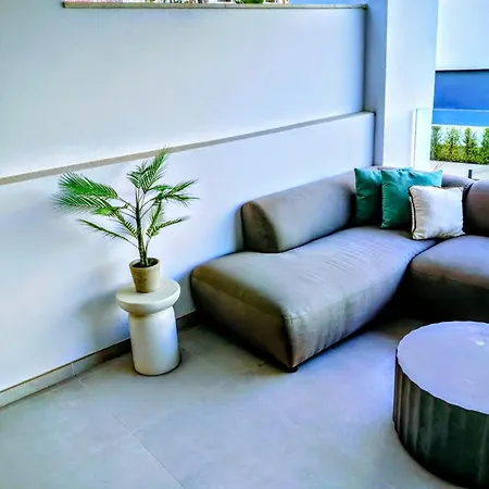 Escapada De Lujo Con Piscina Y Jardines