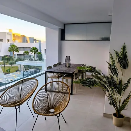 شقة Escapada De Lujo Con Piscina Y Jardines إِستيبونا