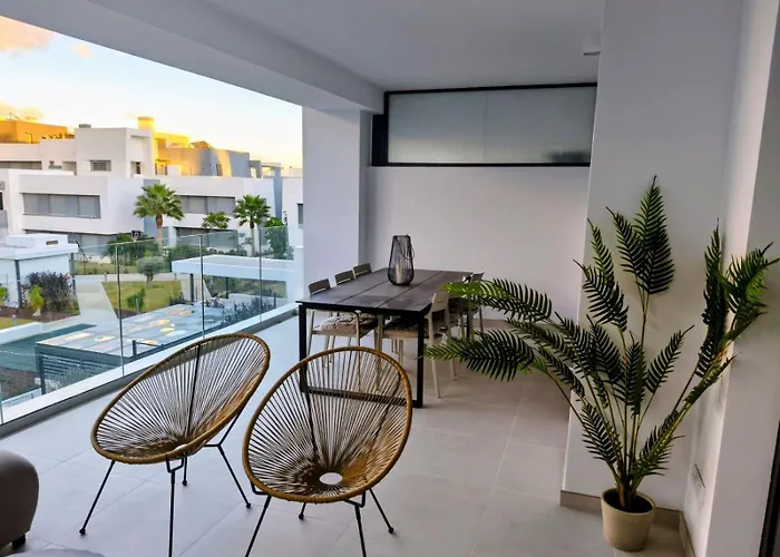 Escapada De Lujo Con Piscina Y Jardines Apartamento *