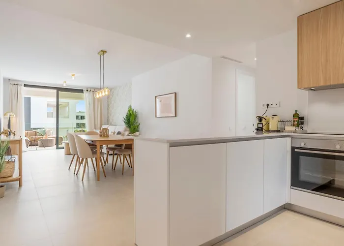 Escapada De Lujo Con Piscina Y Jardines